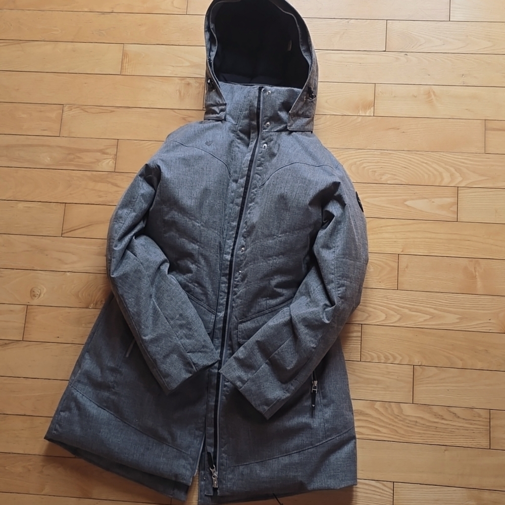 Obermeyer Sojourner Womans knee-length grey-down winter Parka 14
